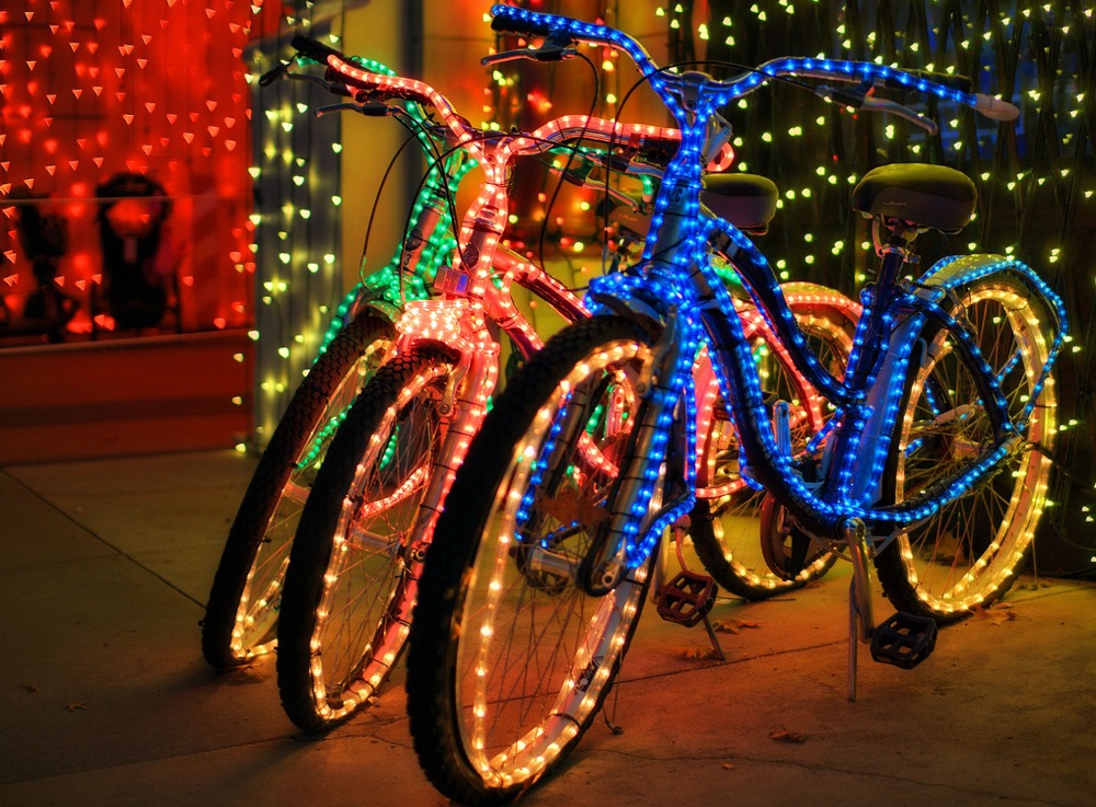 The Pedalshift Project 308: 2022 Holiday Spectacular